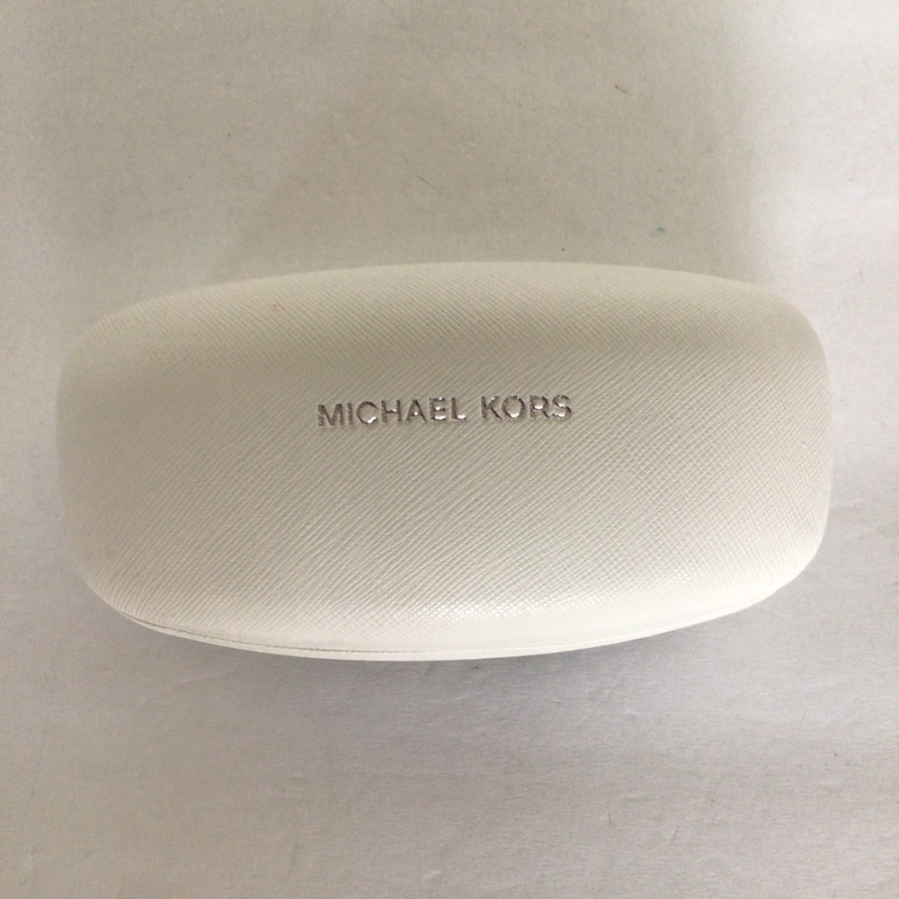 MICHAEL KORS OVERSIZED SUNGLASSES CASE